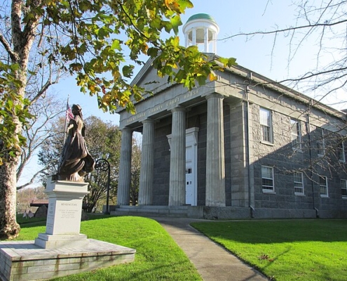 Barnstable_County_Courthouse,_Barnstable_MA
